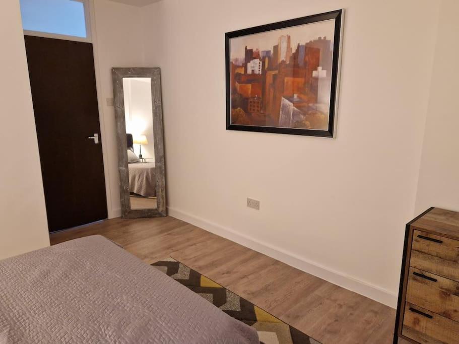 Newly Renovated Apartment! Λονδίνο Εξωτερικό φωτογραφία